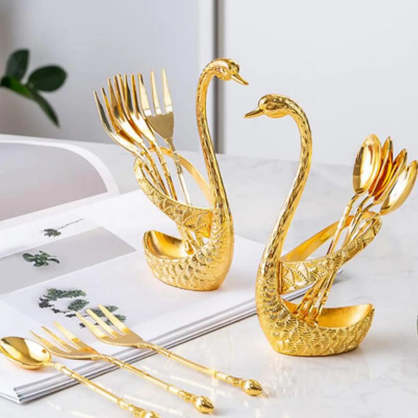 Decorative Swan Base Holder with 6 Spoons